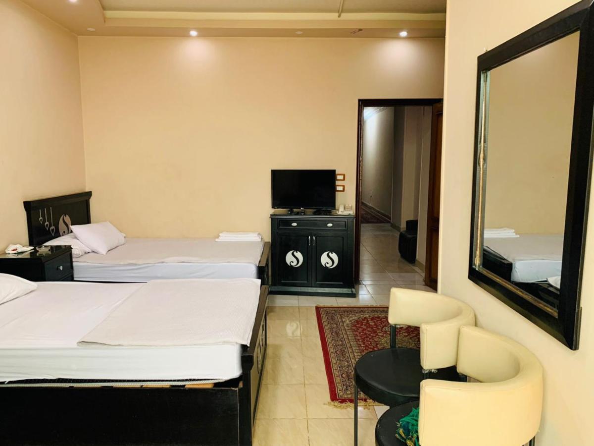 Solitaire Plaza Hotel-Ismailia Train Station Esterno foto